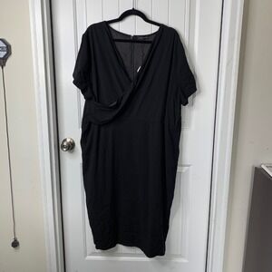 Universal Standard Black drape Dress V-Neck Short Sleeve Size 22 24 minimalist‎